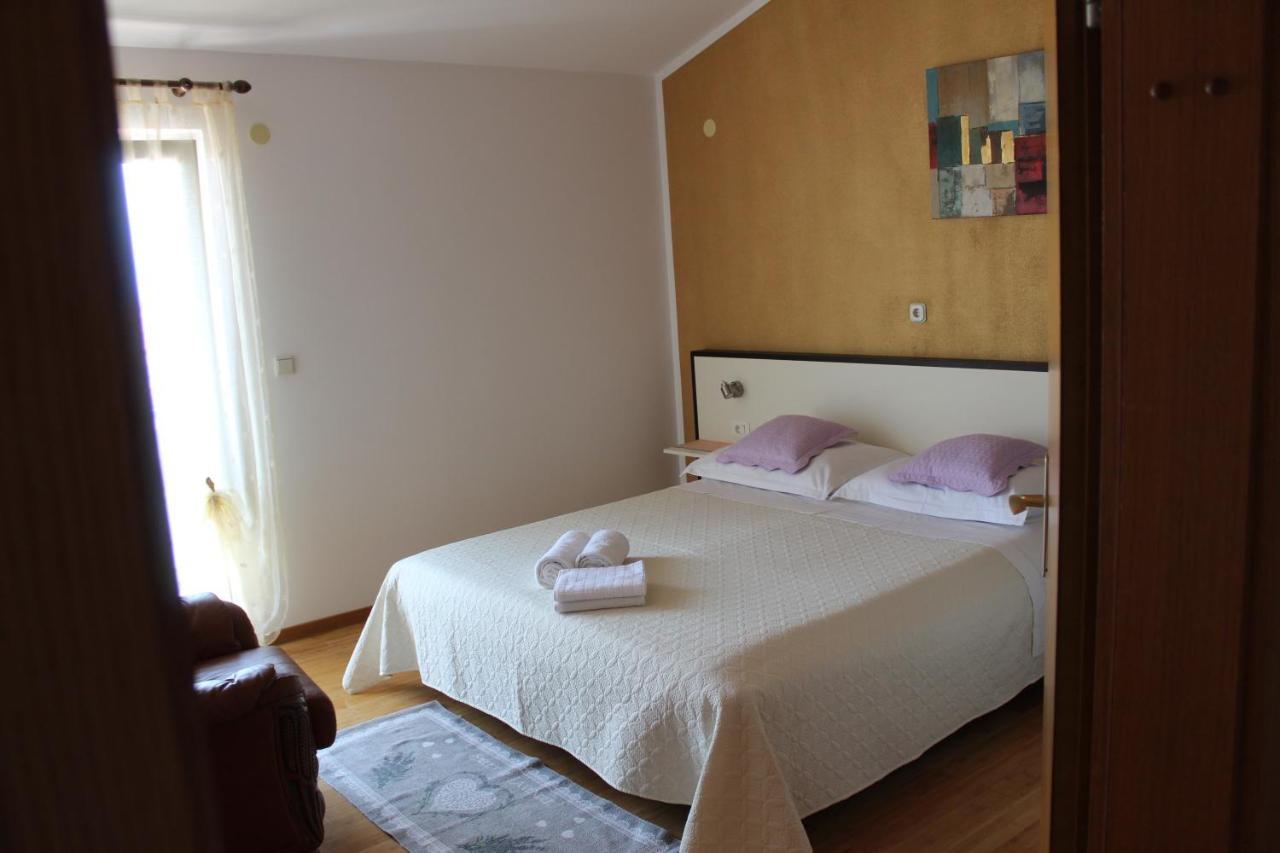 Apartment Benten Drvenik  Extérieur photo